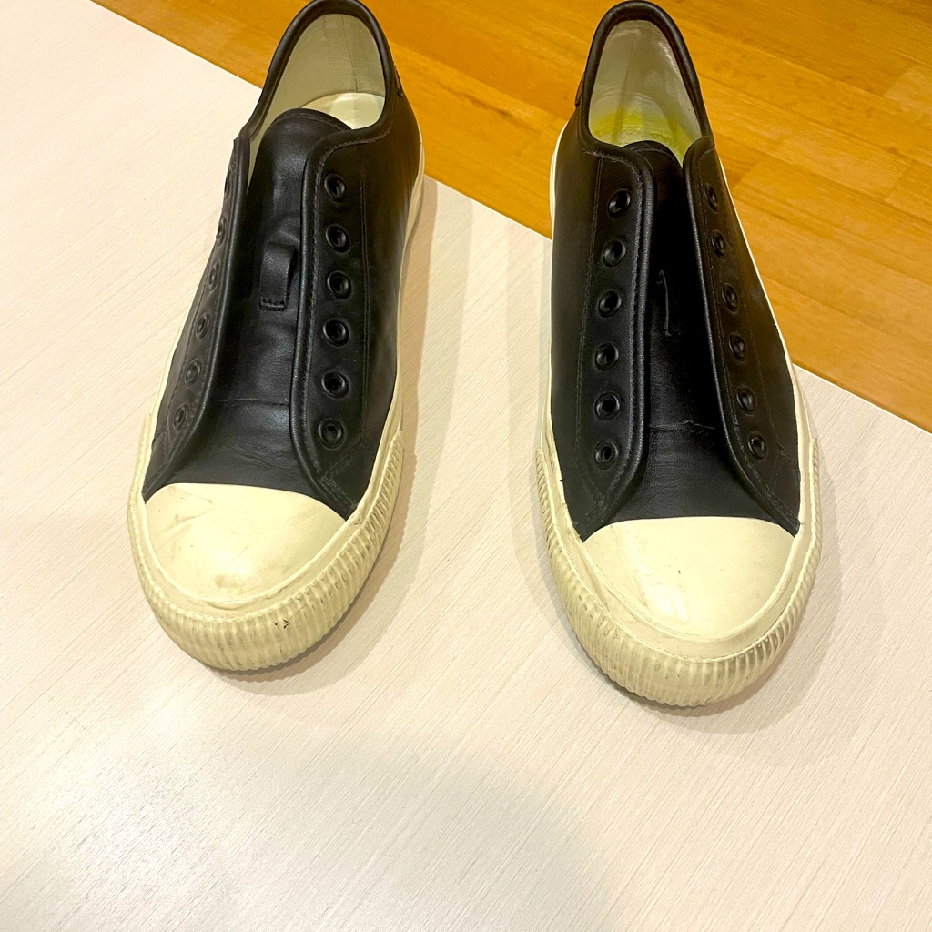 Sandro- Like New - Black/ White Leather Trainers Lowtop- Mens - Size 7 1/2